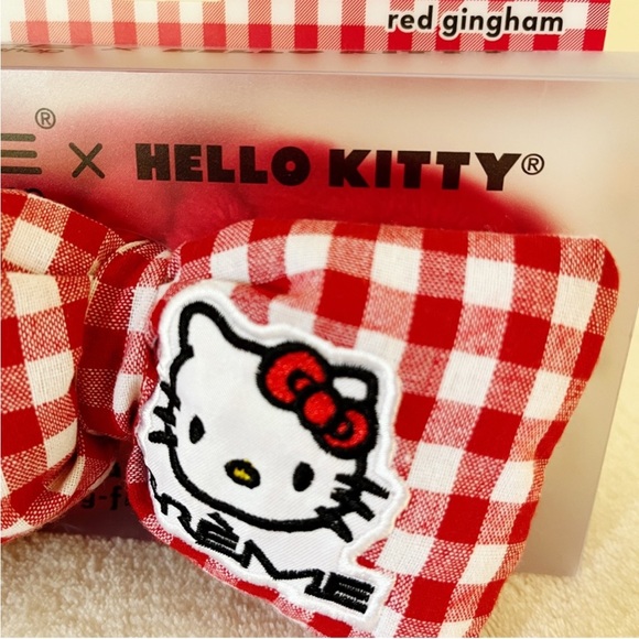 Hello Kitty x the Creme Shop Plush Spa Headband Limited Edition Red Gingham - Picture 3 of 5
